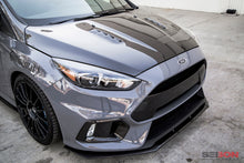 Load image into Gallery viewer, Seibon 2015-2016 Ford Focus RS Carbon Fiber Hood