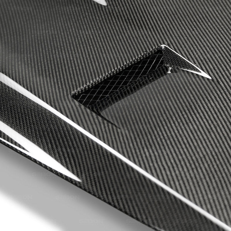 Seibon 2017-2020 Nissan GTR R35 GTII-Style Carbon Fiber Hood