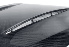 Load image into Gallery viewer, Seibon 07-10 BMW X5/X6 (E70/E71) TH-Style Carbon Fiber Hood