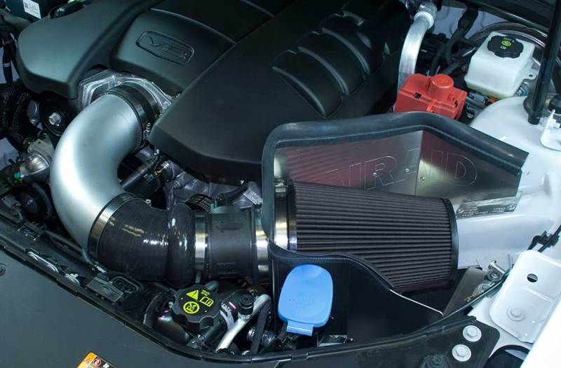 Airaid 2014 Chevrolet SS Sedan 6.2L Cold Air Dam Intake System (Dry / Black Media)