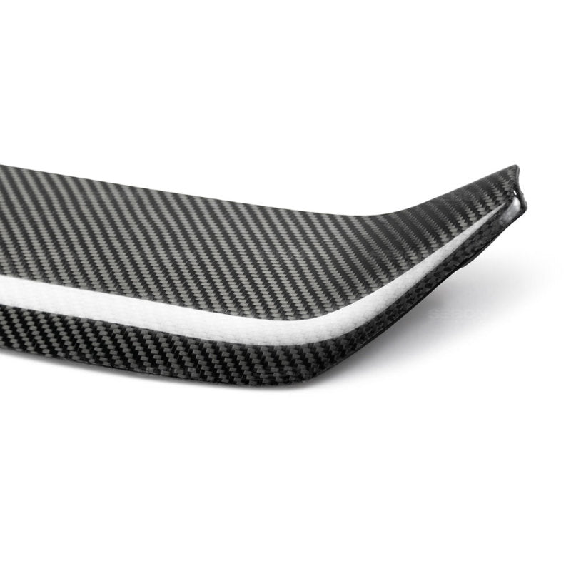 Seibon 09-10 Nissan Skyline R35 GTR OEM Carbon Fiber Front Grill