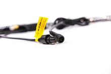 Load image into Gallery viewer, Agency Power Single Universal 5FT LED Whip - Black