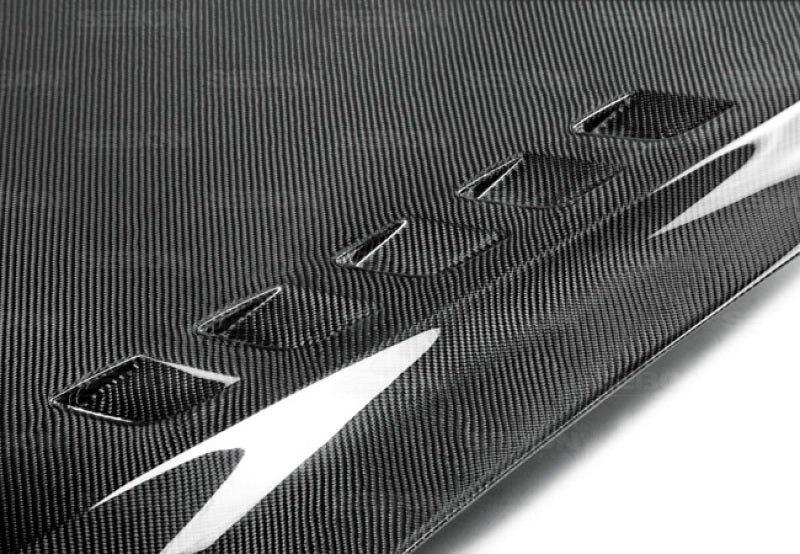 Seibon 14-20 Lexus IS250/IS300/IS350 BT Style Carbon Fiber Hood